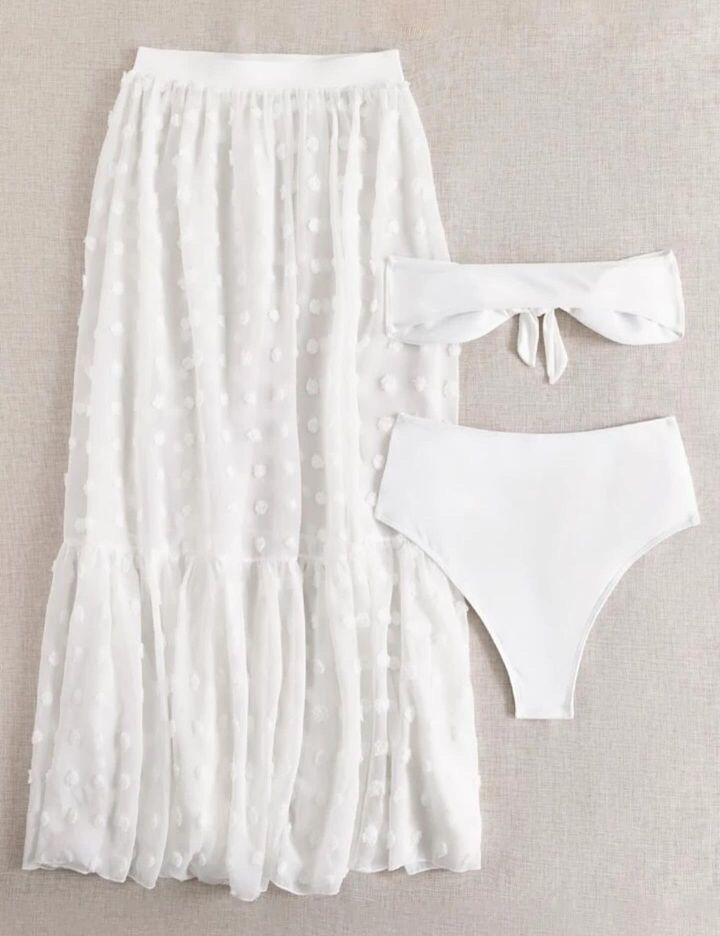 Traje de baño tres piezas blanco con falda de puntos 4