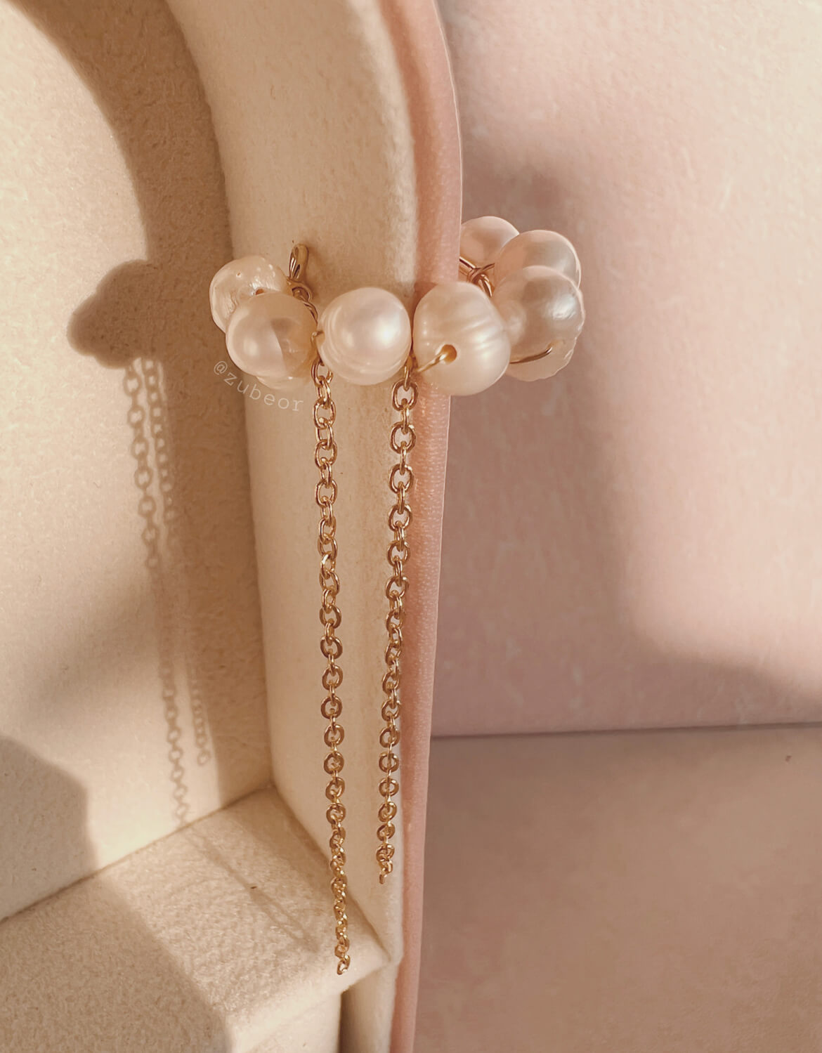 Earcuff falso perla simple y cadena 2