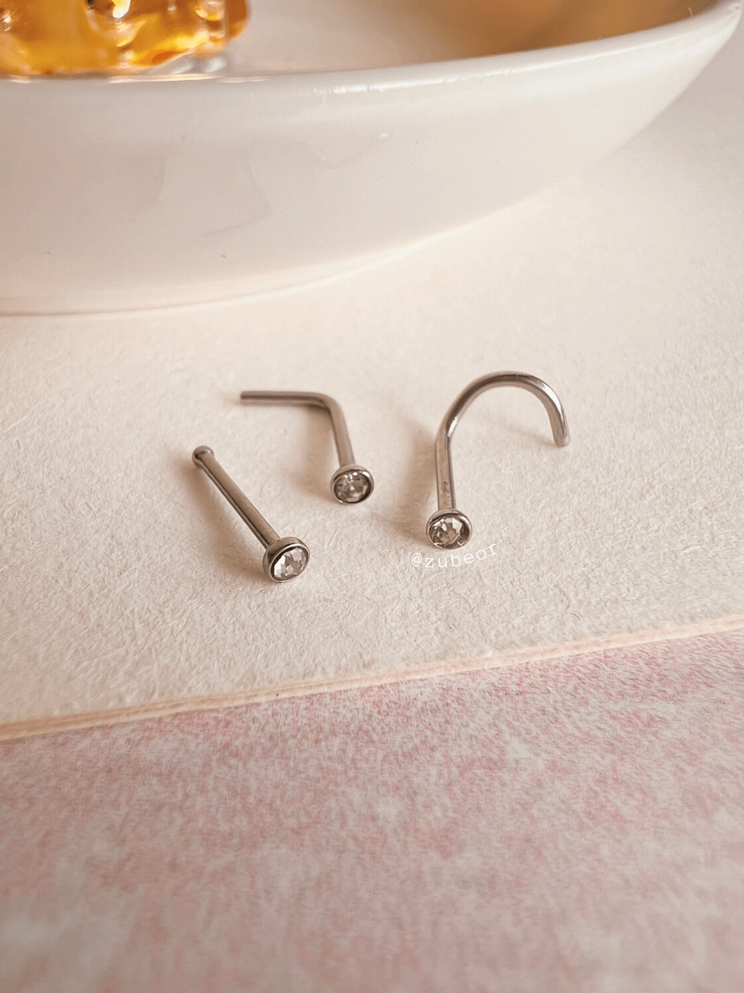 Piercing para nariz cristal cerrado 2