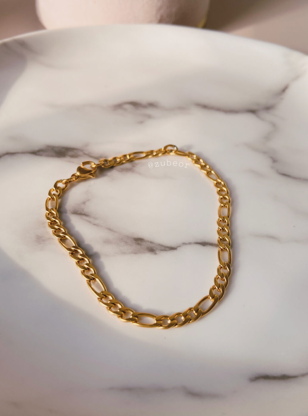 Pulsera cadena dorada 3