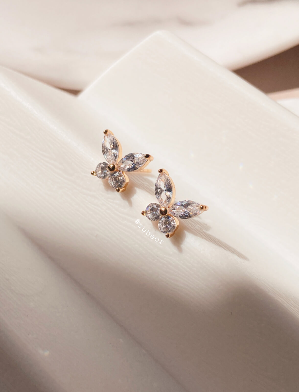 Aretes mariposa cristal 3