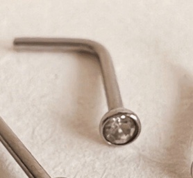 Piercing para nariz cristal cerrado 4