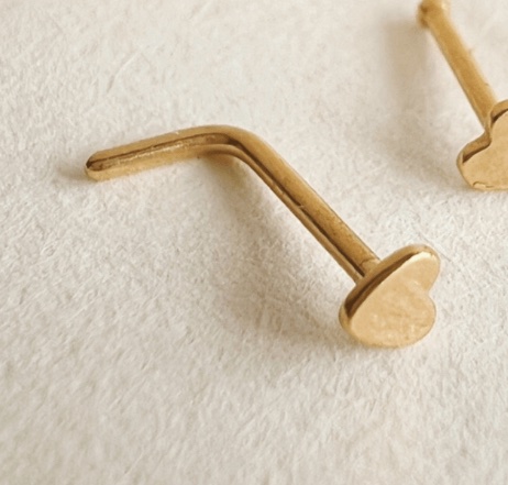 Piercing para nariz corazón pequeño 8