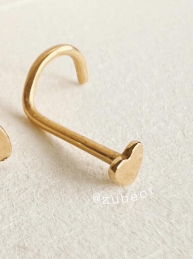 Piercing para nariz corazón pequeño 4