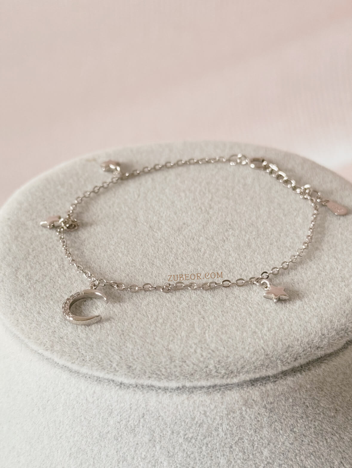 Pulsera media luna y estrellas 2