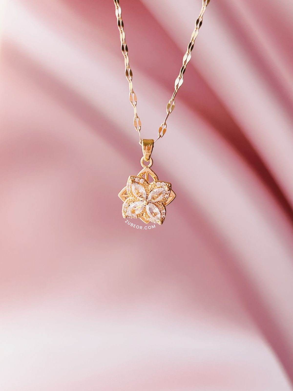 Cadena ansiedad flor 4 petalos 2