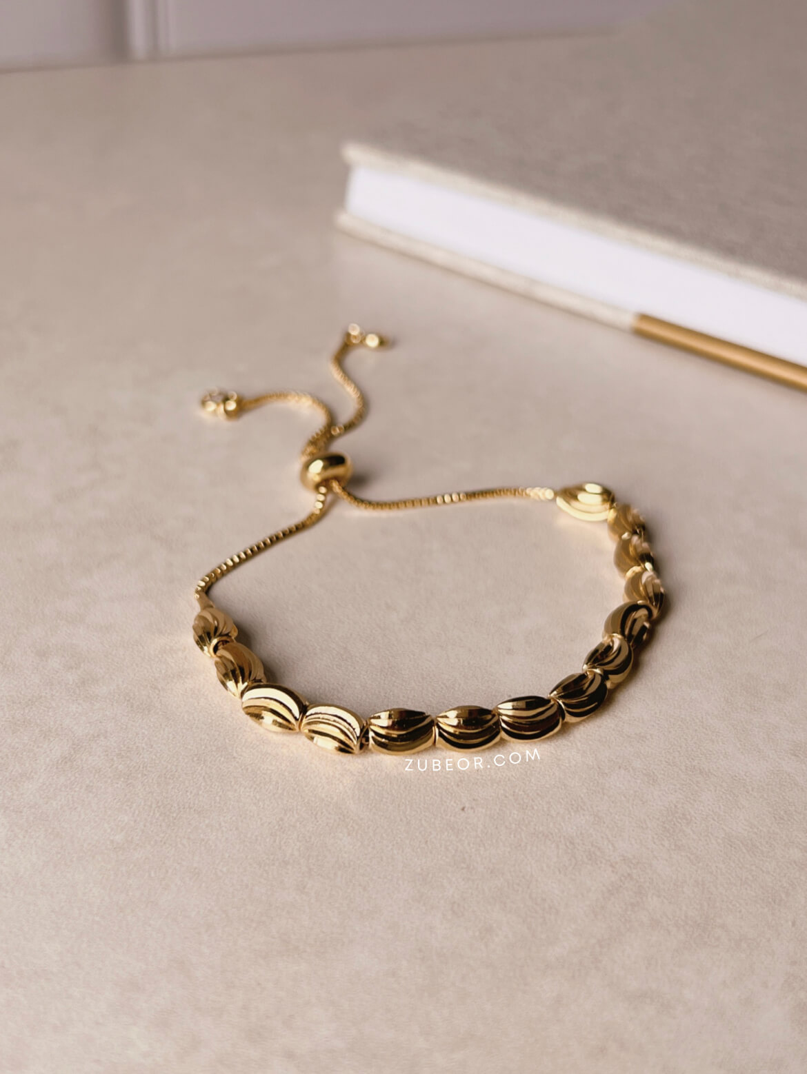 Pulsera dorada 5