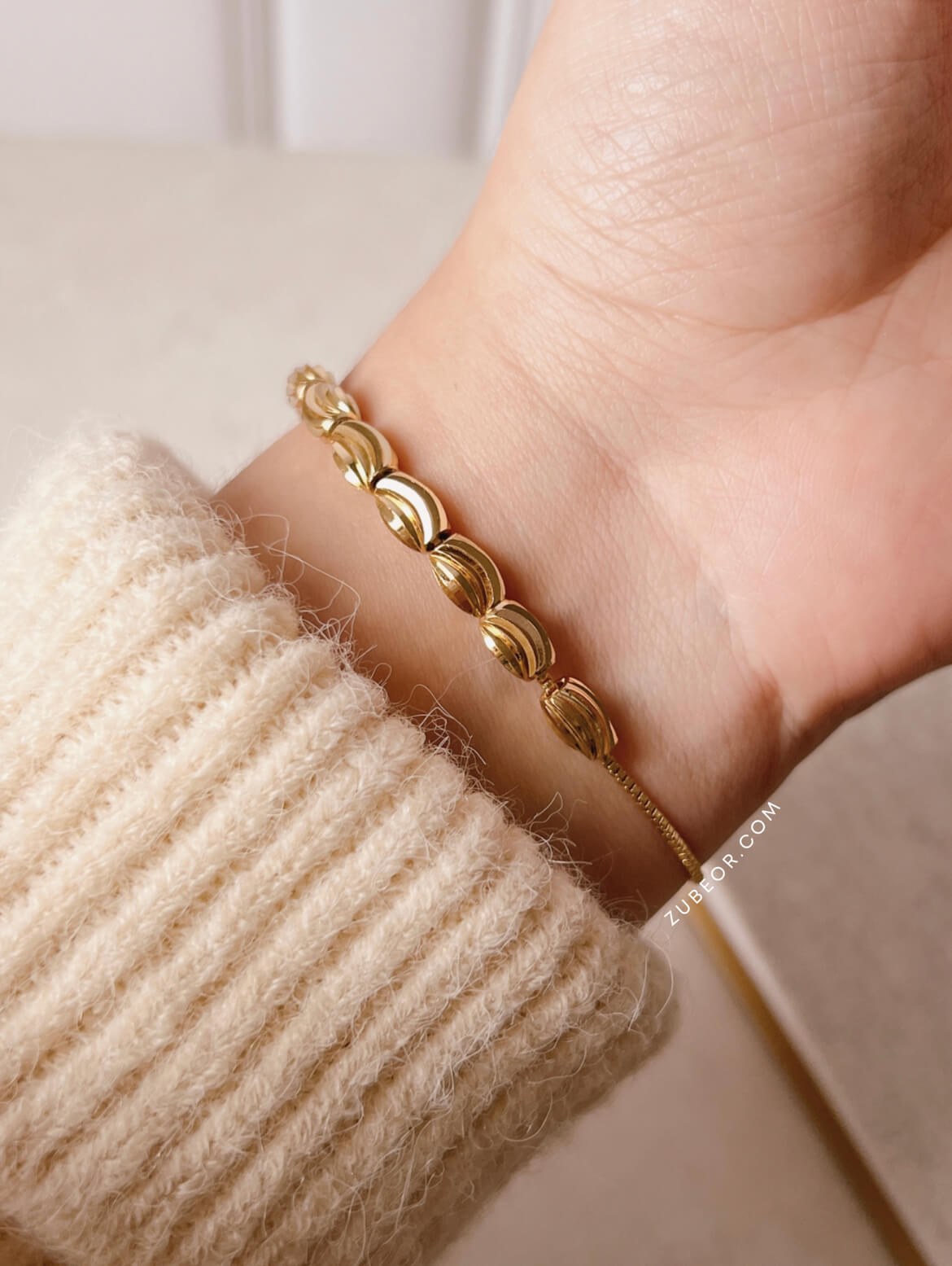 Pulsera dorada 2