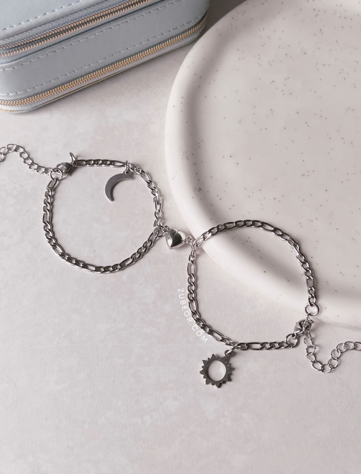 Set de pulseras imán eclipse 2