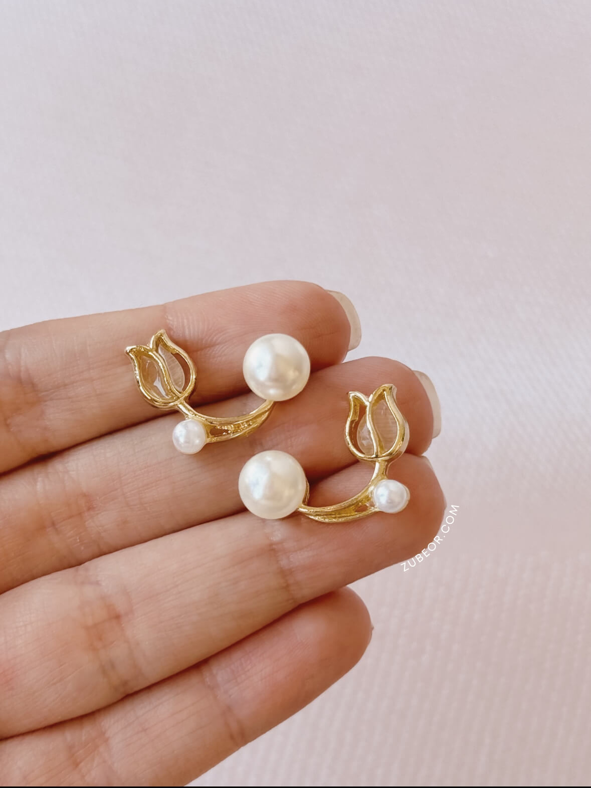 Aretes tulipán perla 4