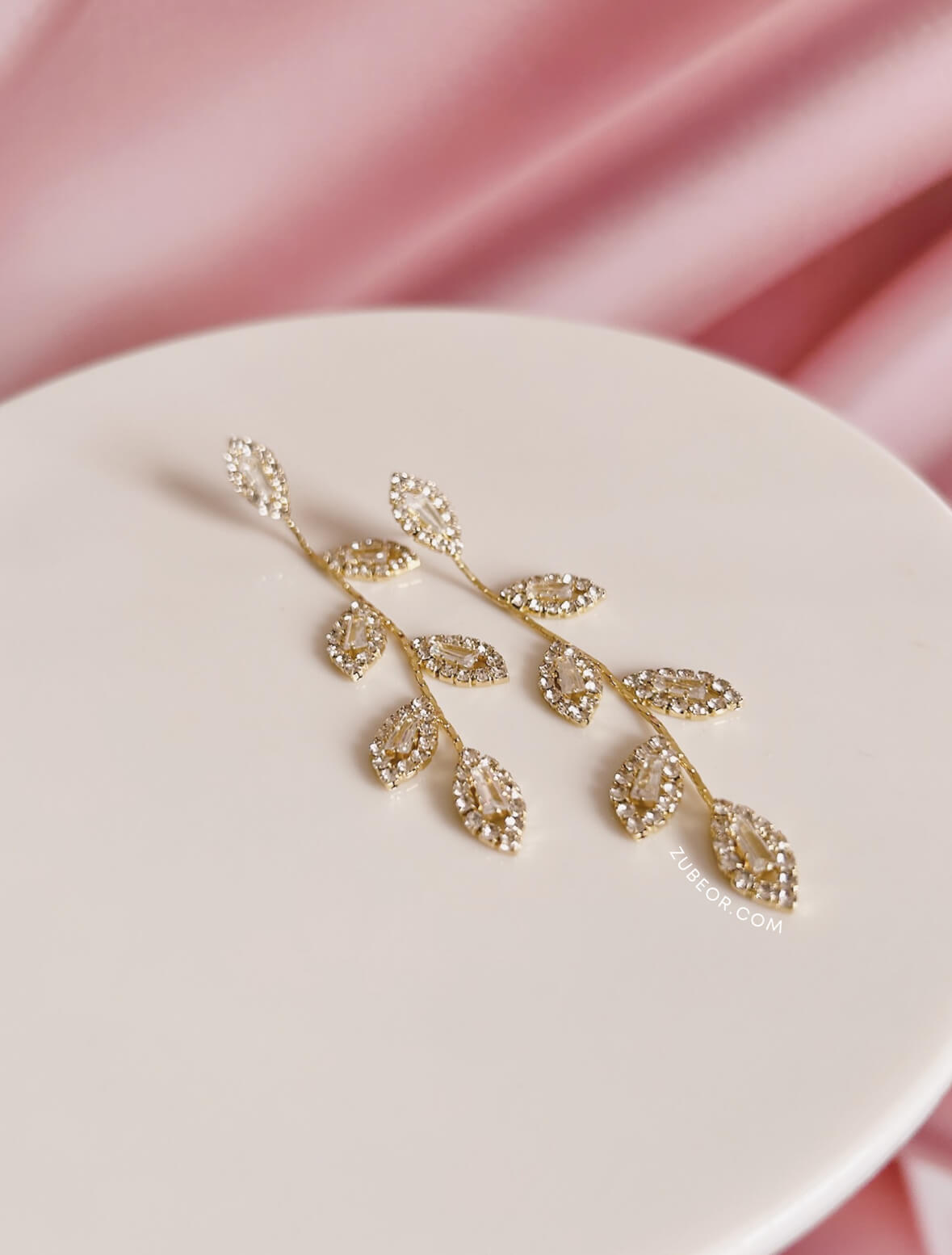 Aretes hojas doradas 3