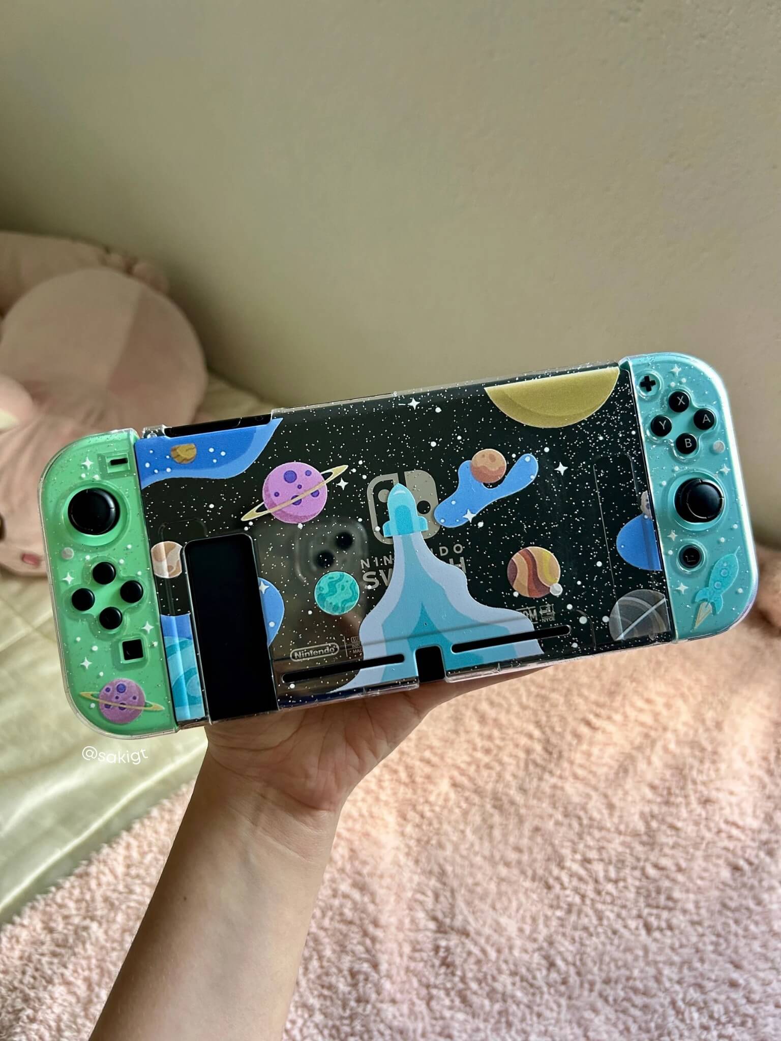 Set funda galáctica para switch - Saki 3