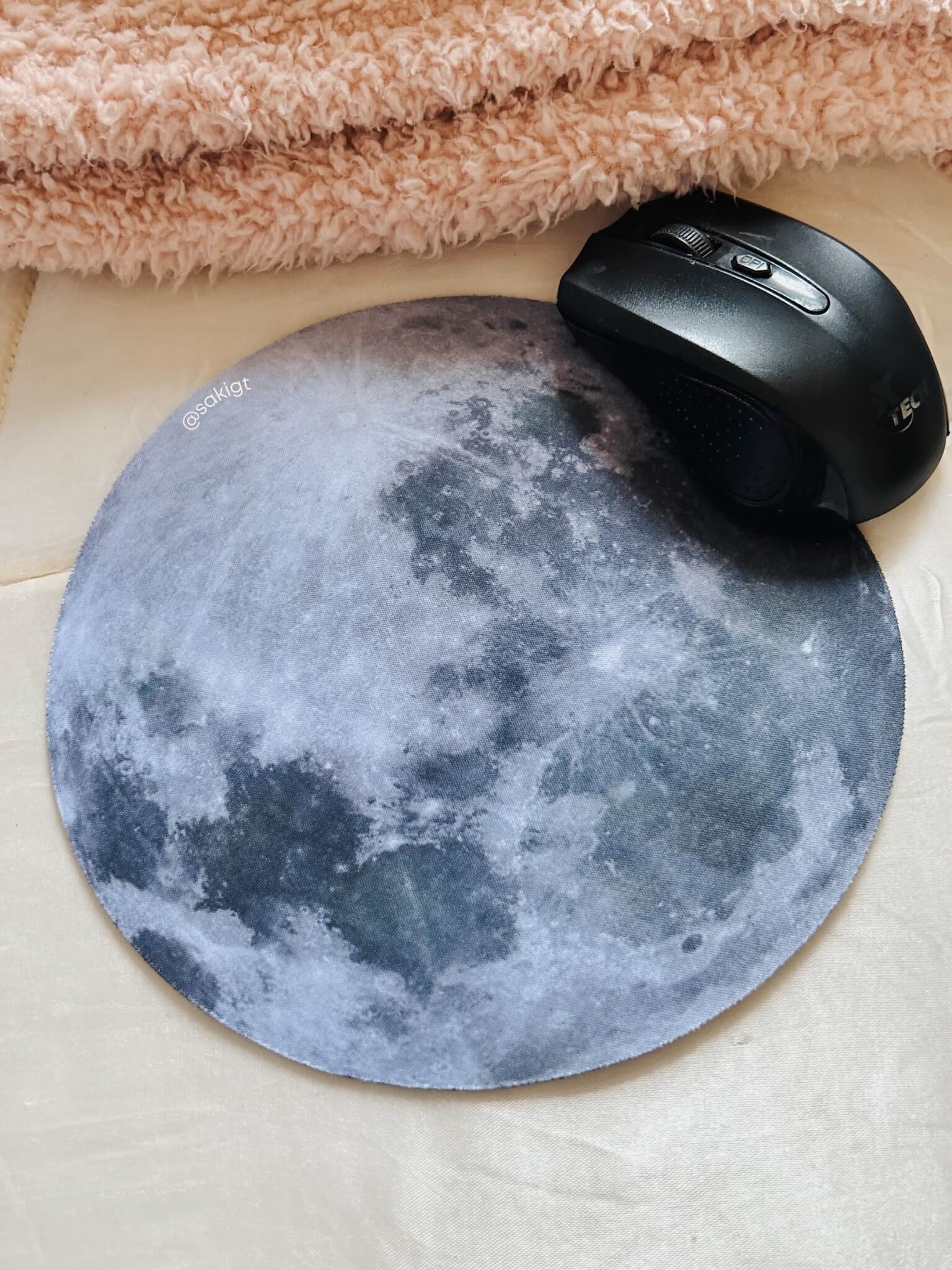 Mousepad luna - Saki 2