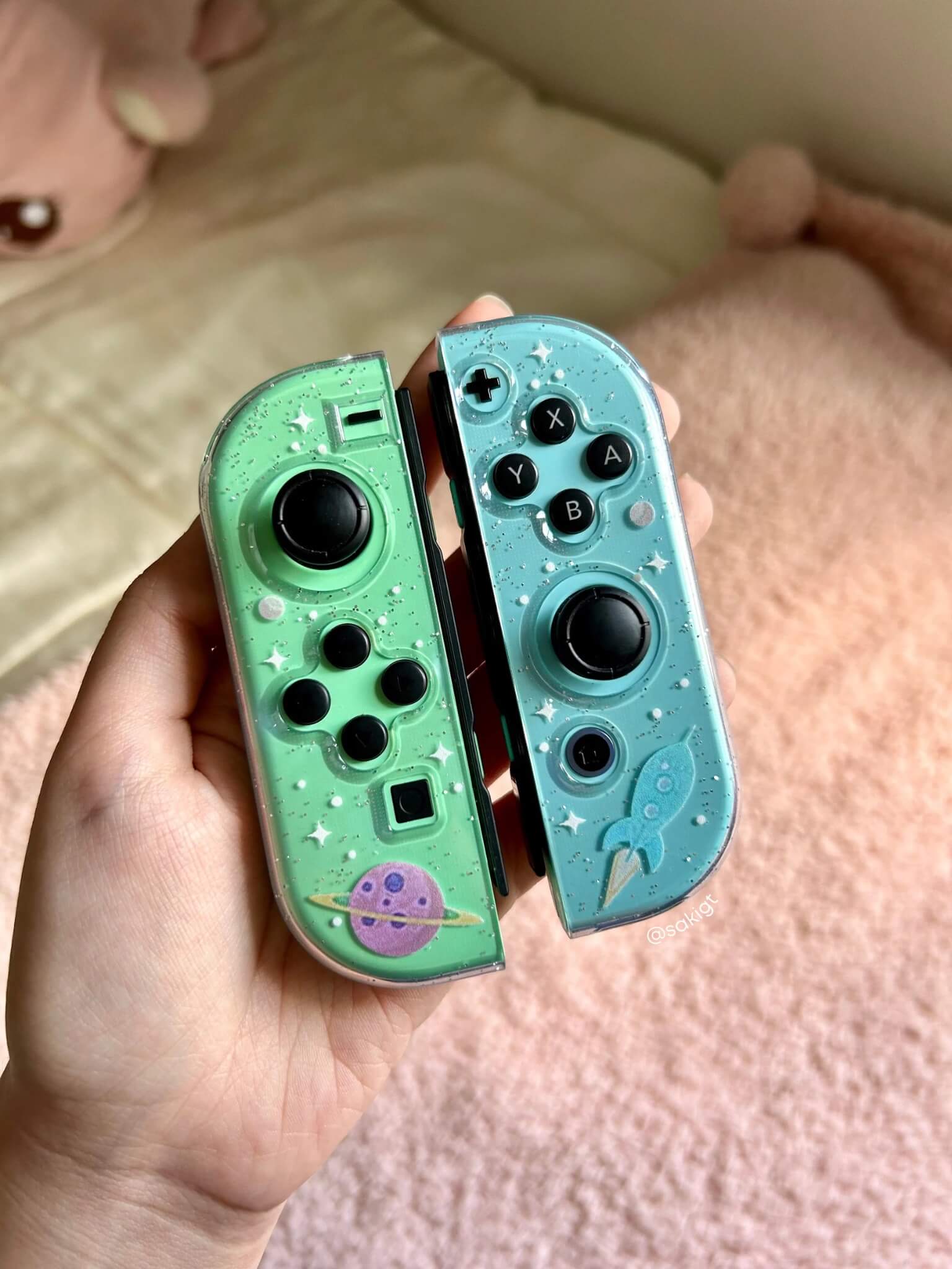 Set funda galáctica para switch - Saki 2