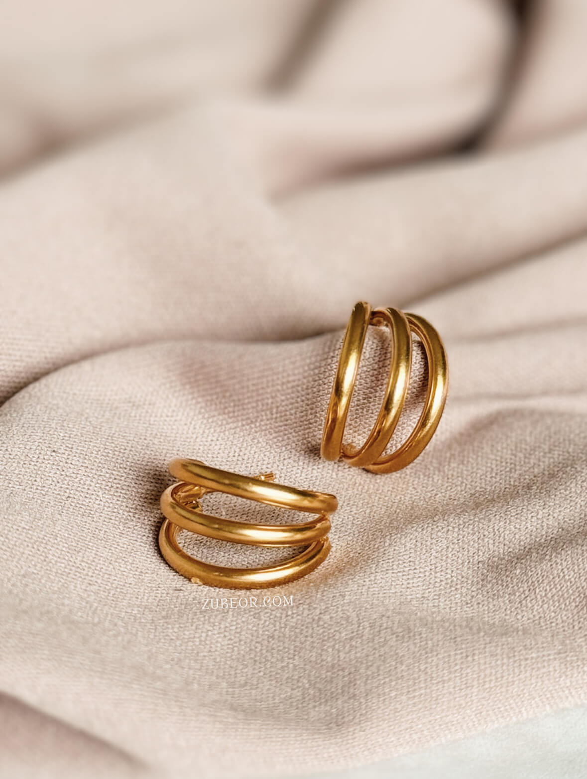 Aretes clásicos triple medio aro 2