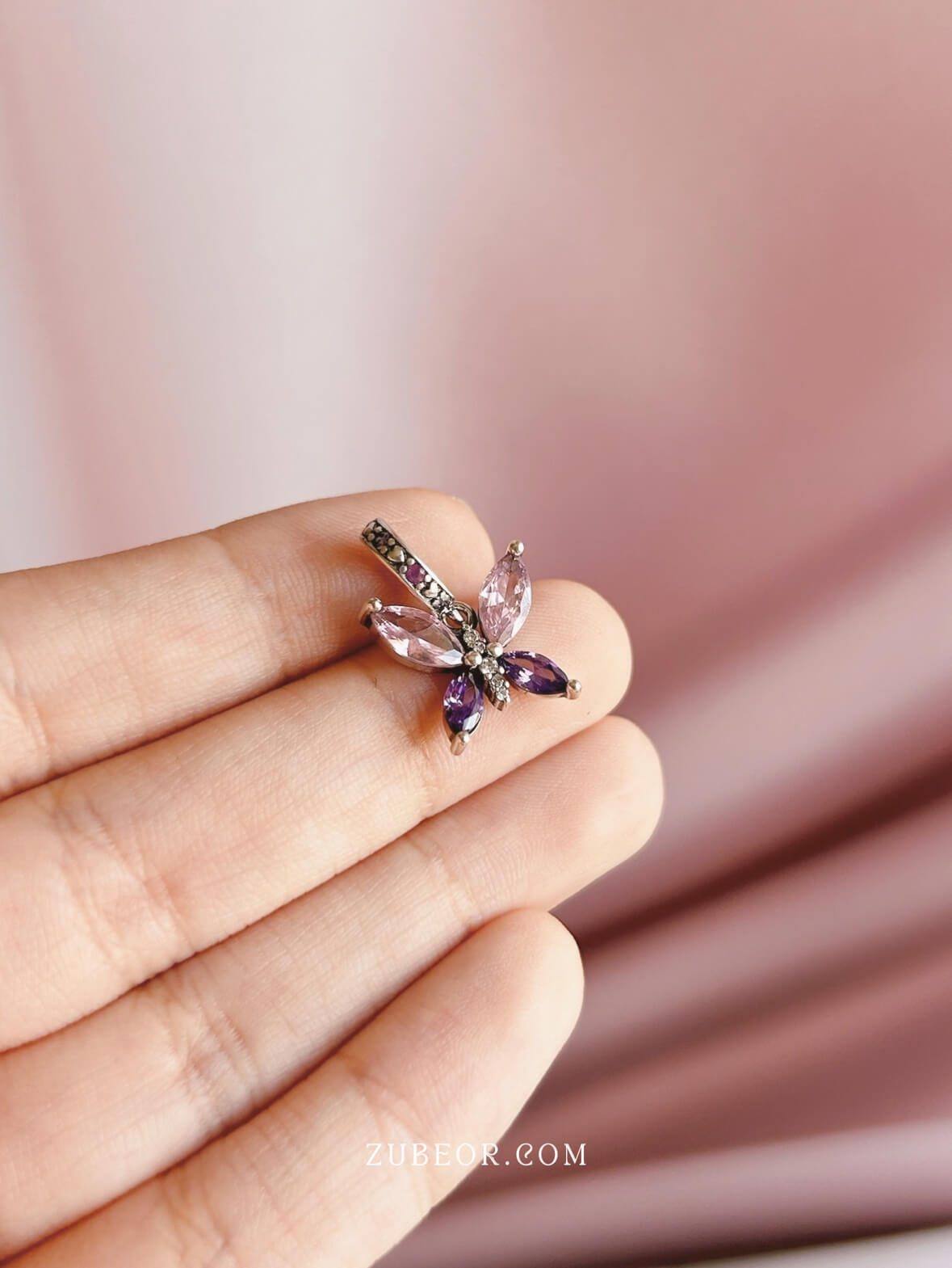 Charm mariposa morada 6