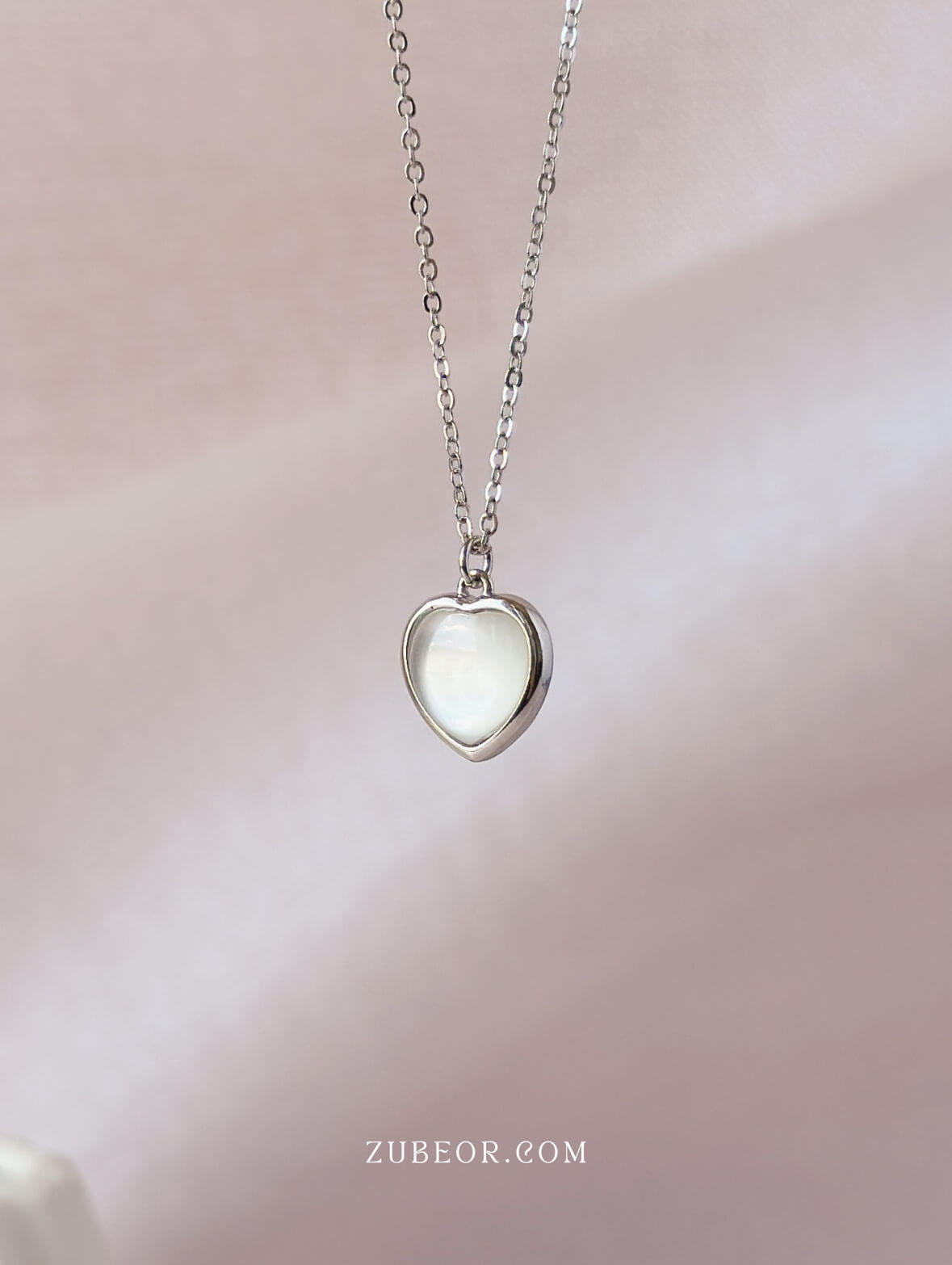 Cadena corazón resplandor blanco 5