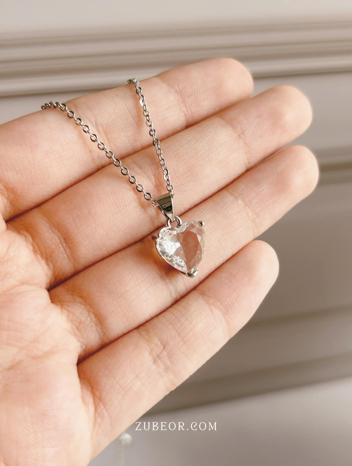 Cadena corazón blanco 3