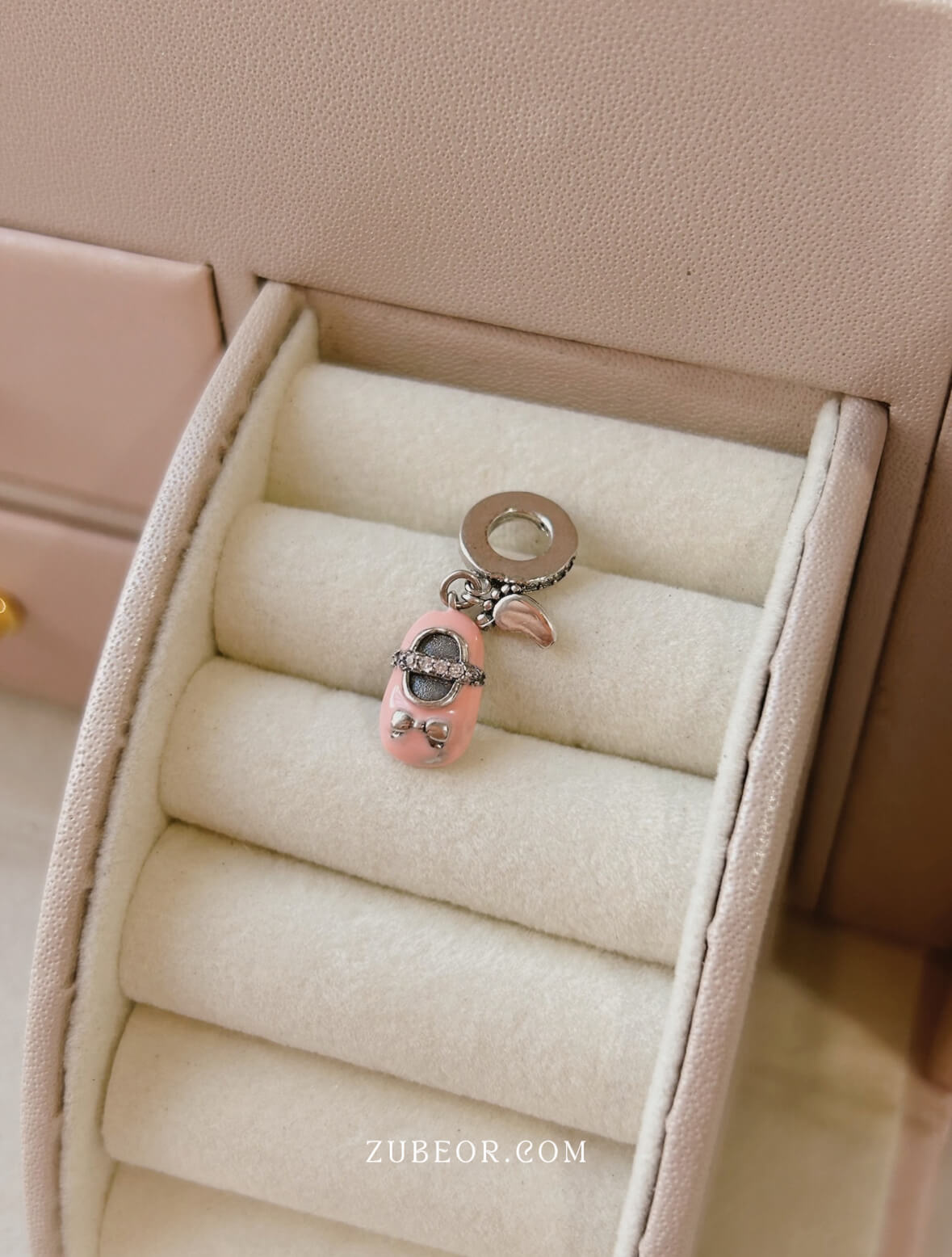 Charm zapatito de bebé 4
