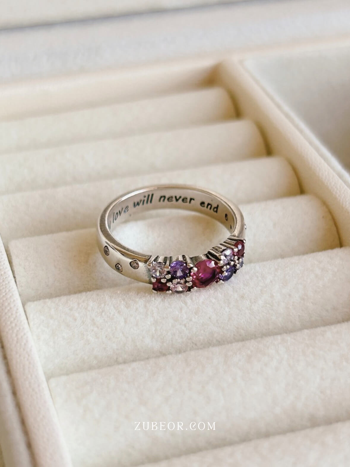 Anillo cristales fucsia 3