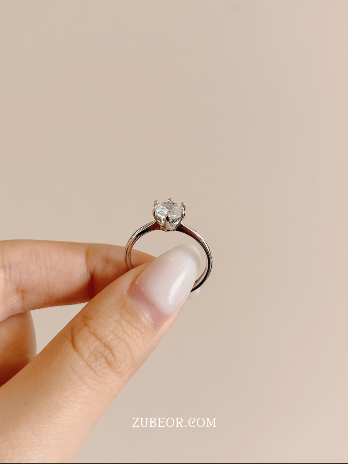 Anillo cristal blanco 3