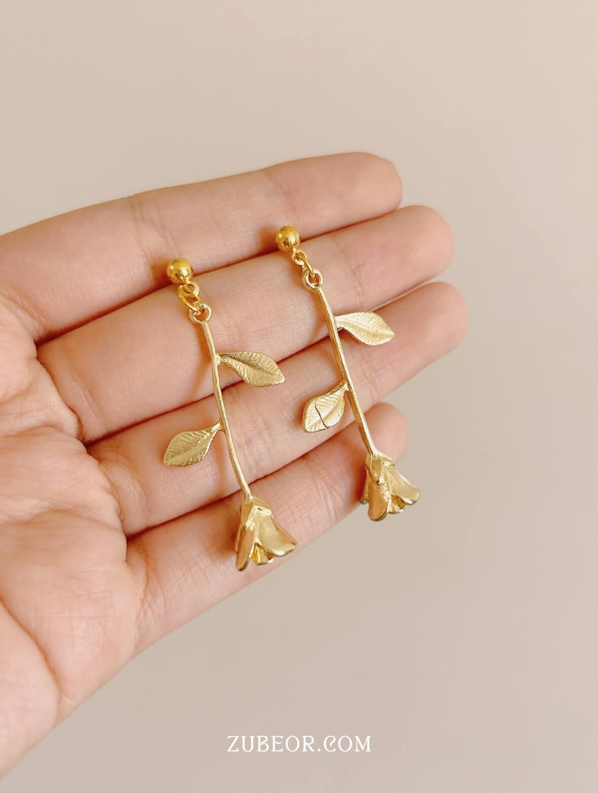 Aretes rosa dorada 2