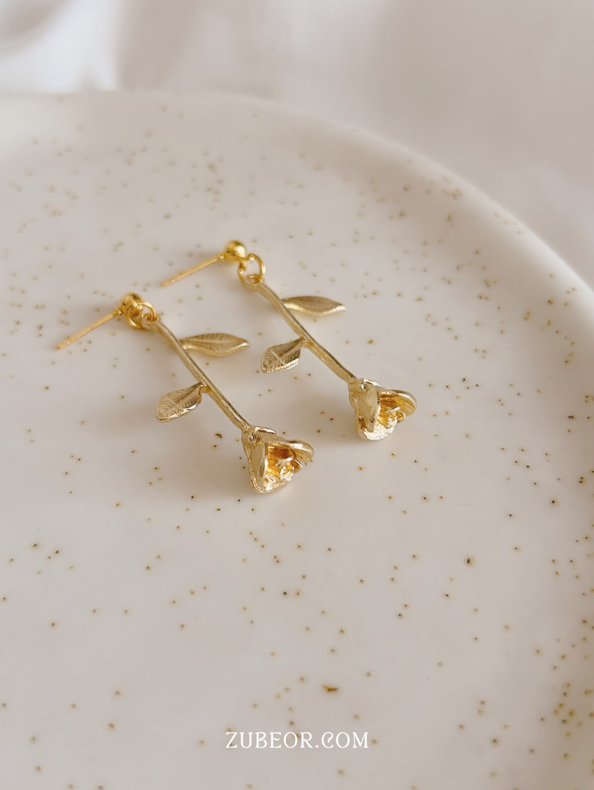 Aretes rosa dorada 3
