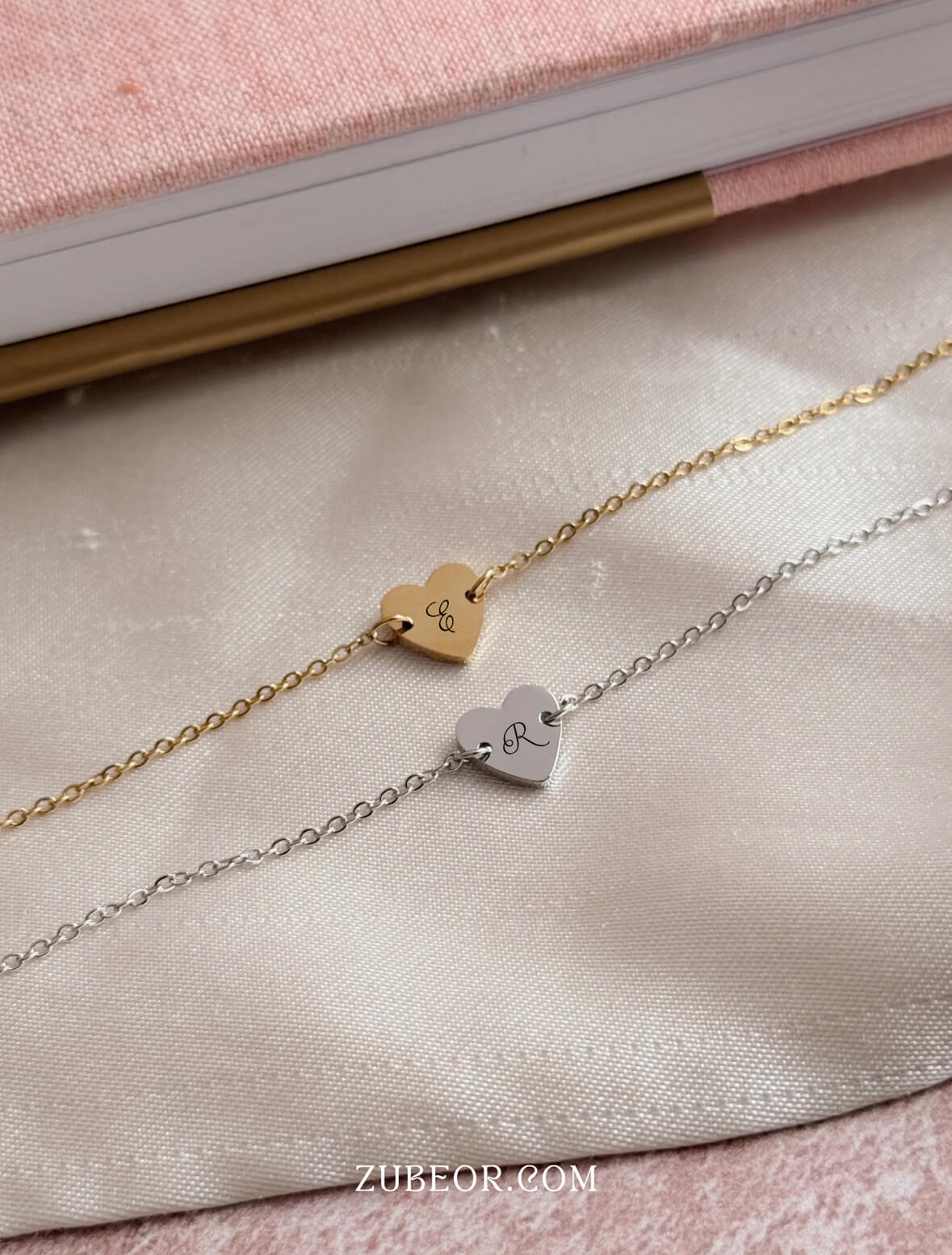Pulsera corazón con inicial 4