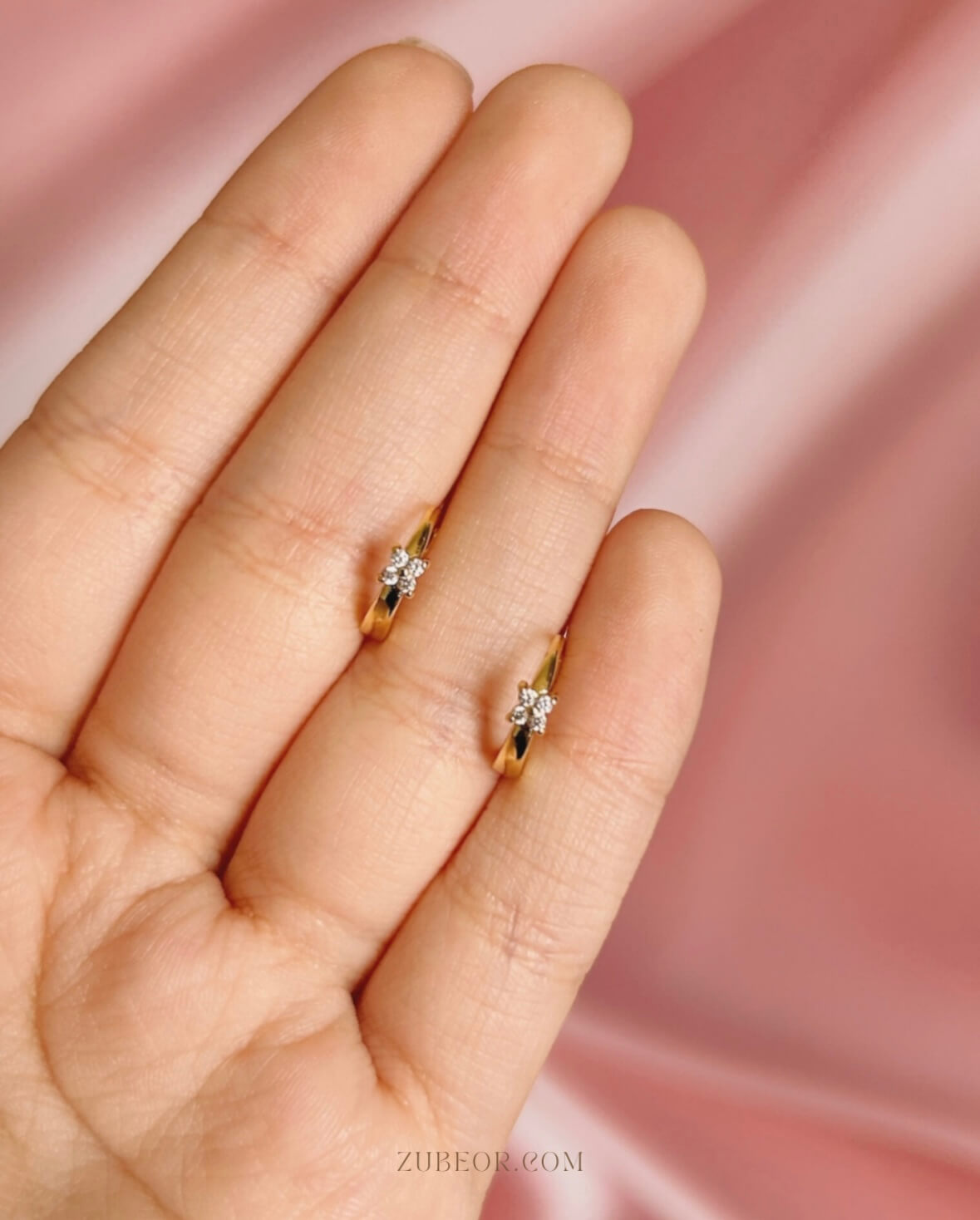 Aretes aro flor dorada 3
