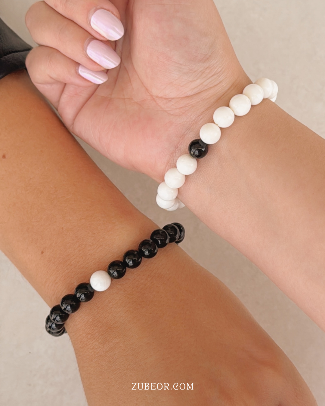 Set de pulseras Black and White 5