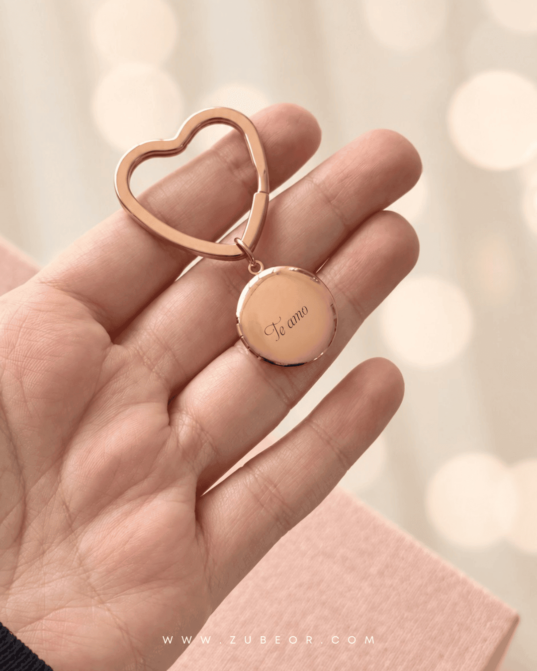 Llavero relicario rosegold 6