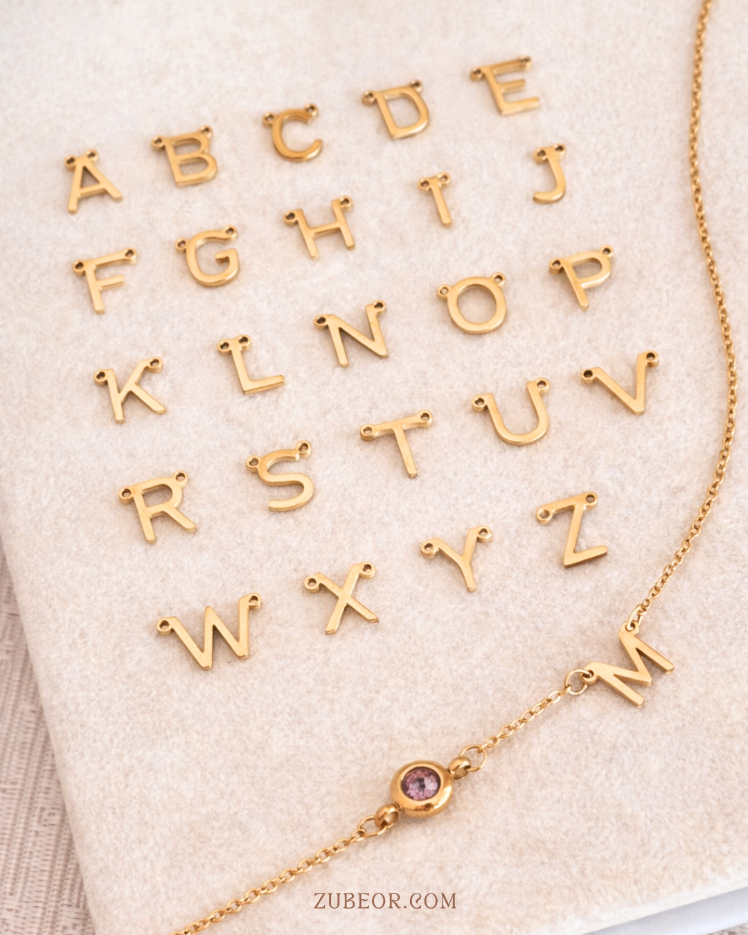 Cadena personalizada iniciales 4