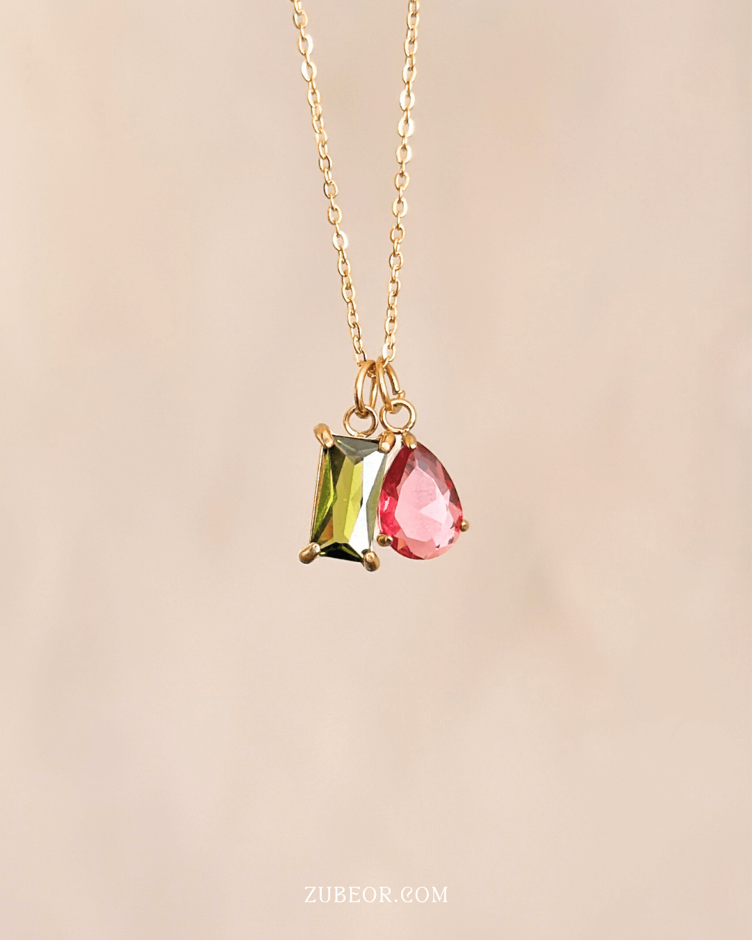 Cadena dijes de mes 16